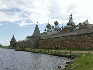  روسيا:  Arkhangelskaya oblast:  Solovetsky Islands:  
 
 Solovetsky Monastery